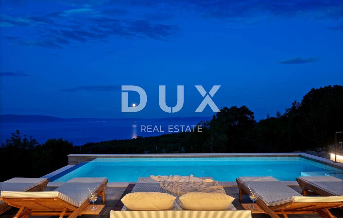 ISTRIA, RABAC - Una villa straordinaria con una vista spettacolare sul mare