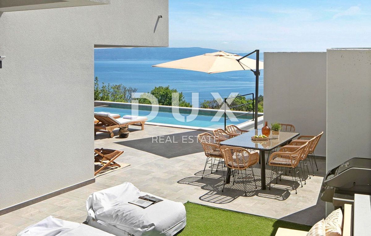 ISTRIA, RABAC - Una villa straordinaria con una vista spettacolare sul mare