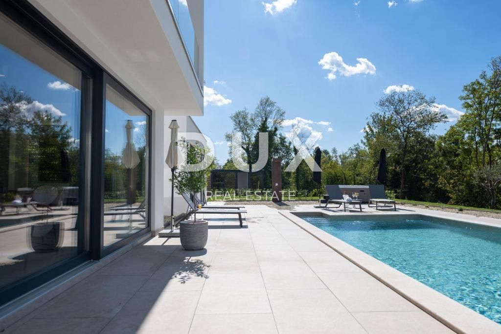 ISTRIA, LABIN - villa di lusso con piscina riscaldata e centro benessere nel cuore dell'Istria orientale