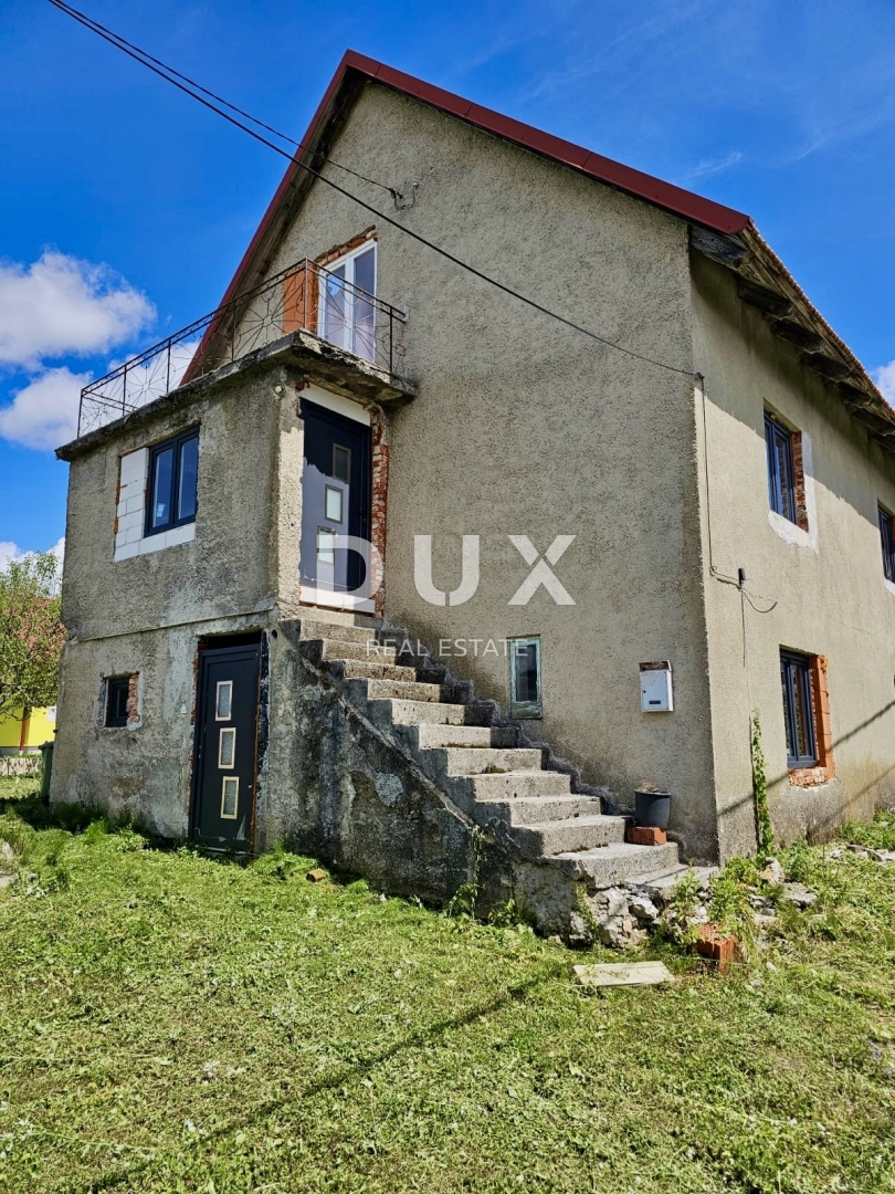 GORSKI KOTAR, KUPJAK - Casa con due unità abitative in fase di ristrutturazione!