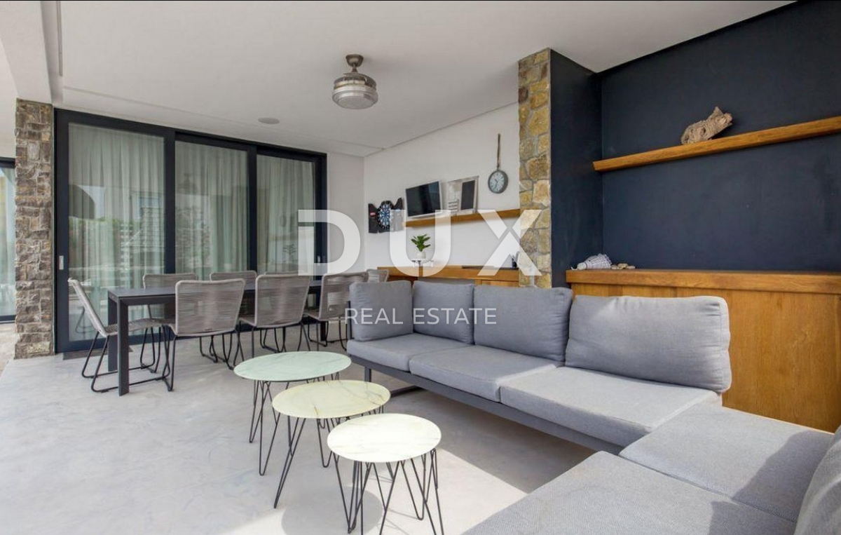 Casa Lun, Novalja, 240m2