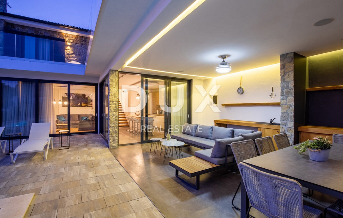 Casa Lun, Novalja, 240m2