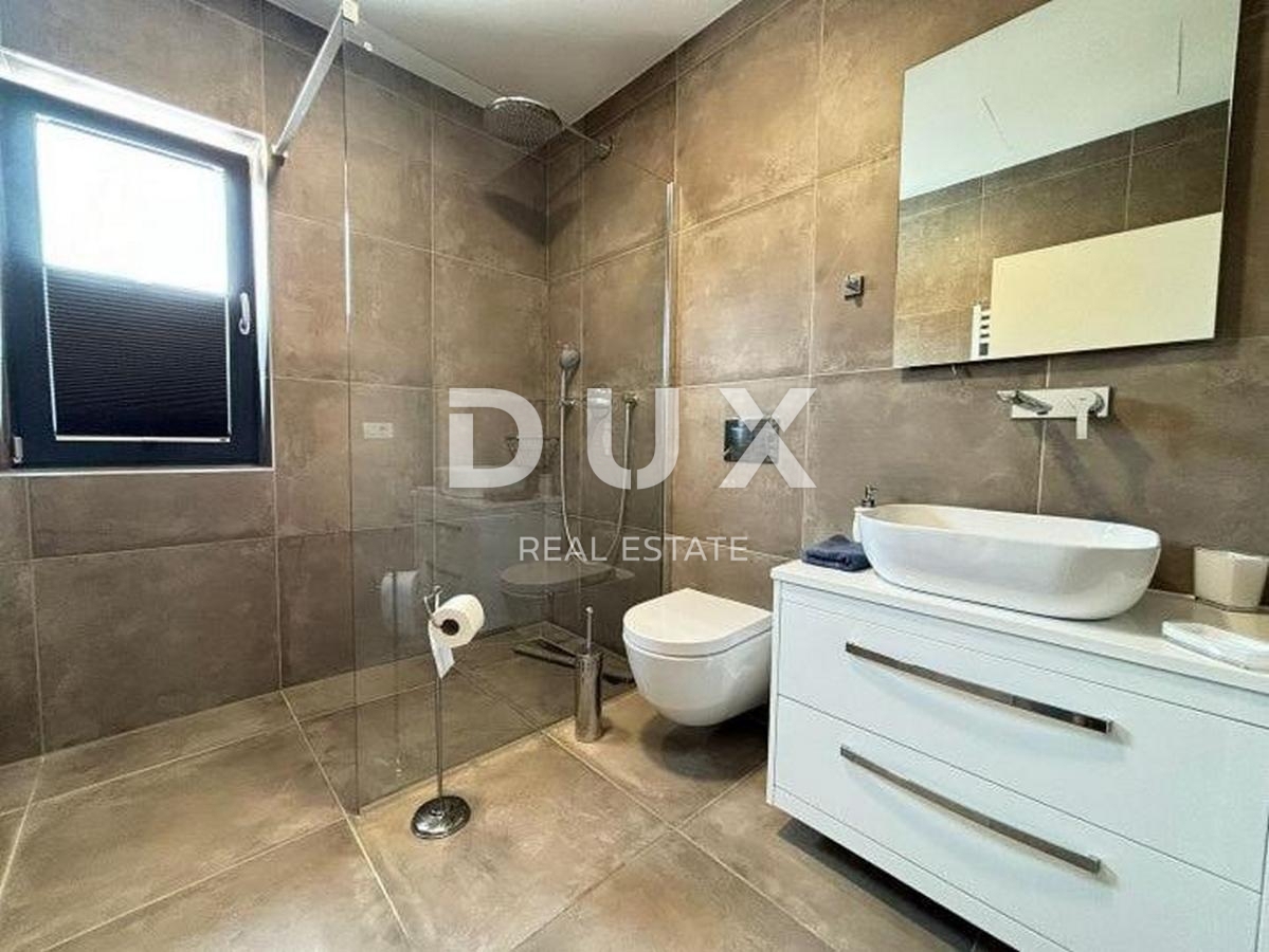 Casa Lun, Novalja, 240m2