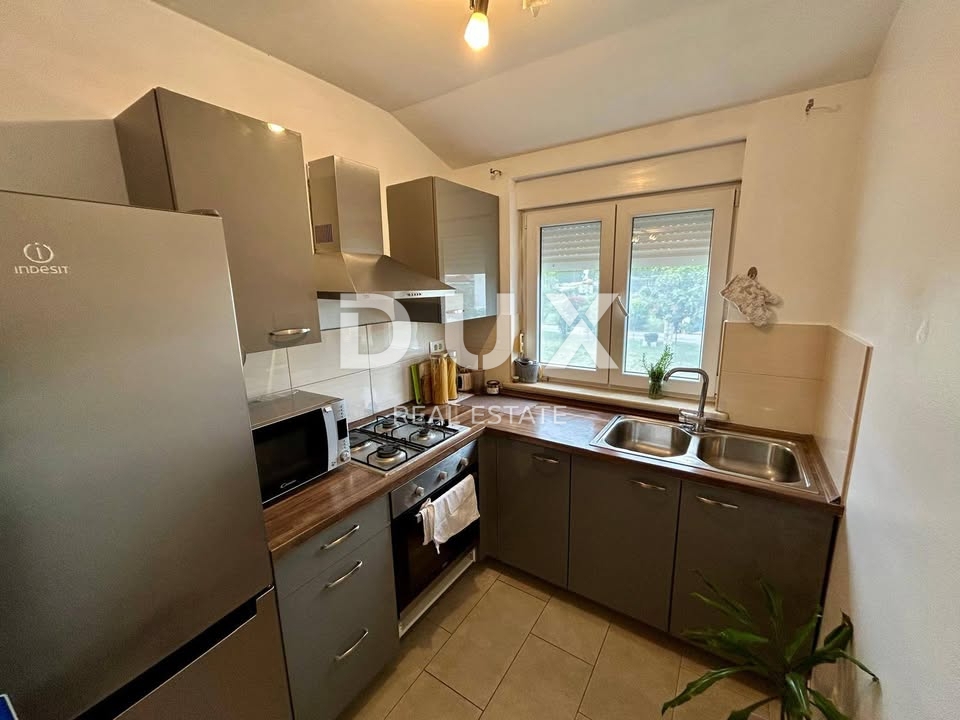 ISTRIA, NOVIGRAD - Appartamento con vista sulla natura in una posizione fantastica, ideale per tranquillità e privacy!