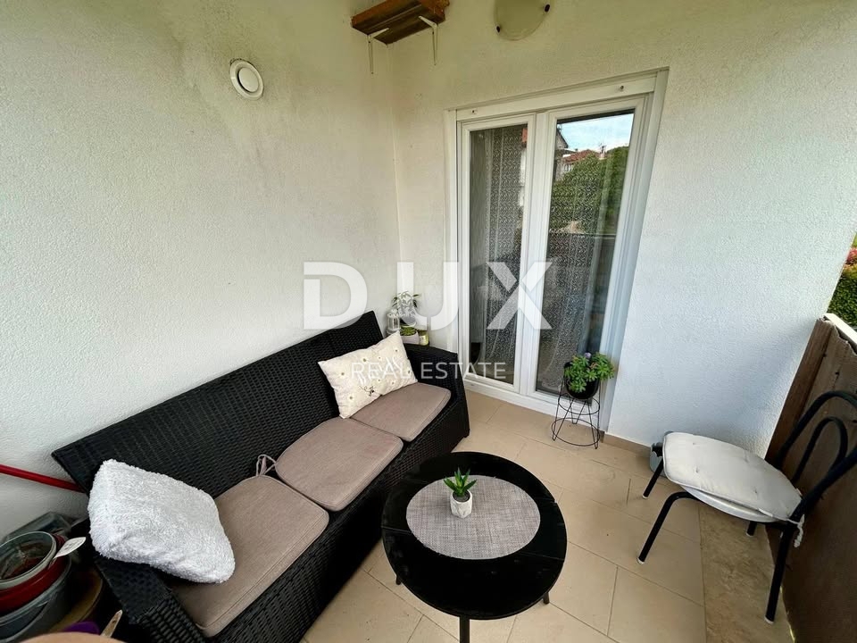 ISTRIA, NOVIGRAD - Appartamento con vista sulla natura in una posizione fantastica, ideale per tranquillità e privacy!