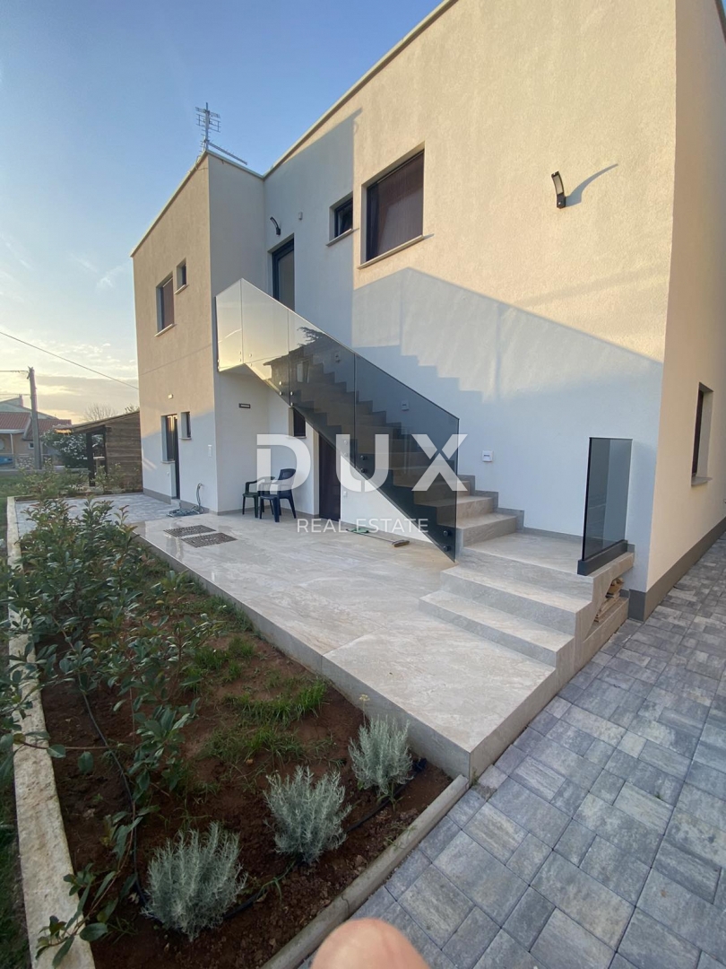 NEVIĐANE, PAŠMAN - Nuovo condominio in prima fila sul mare