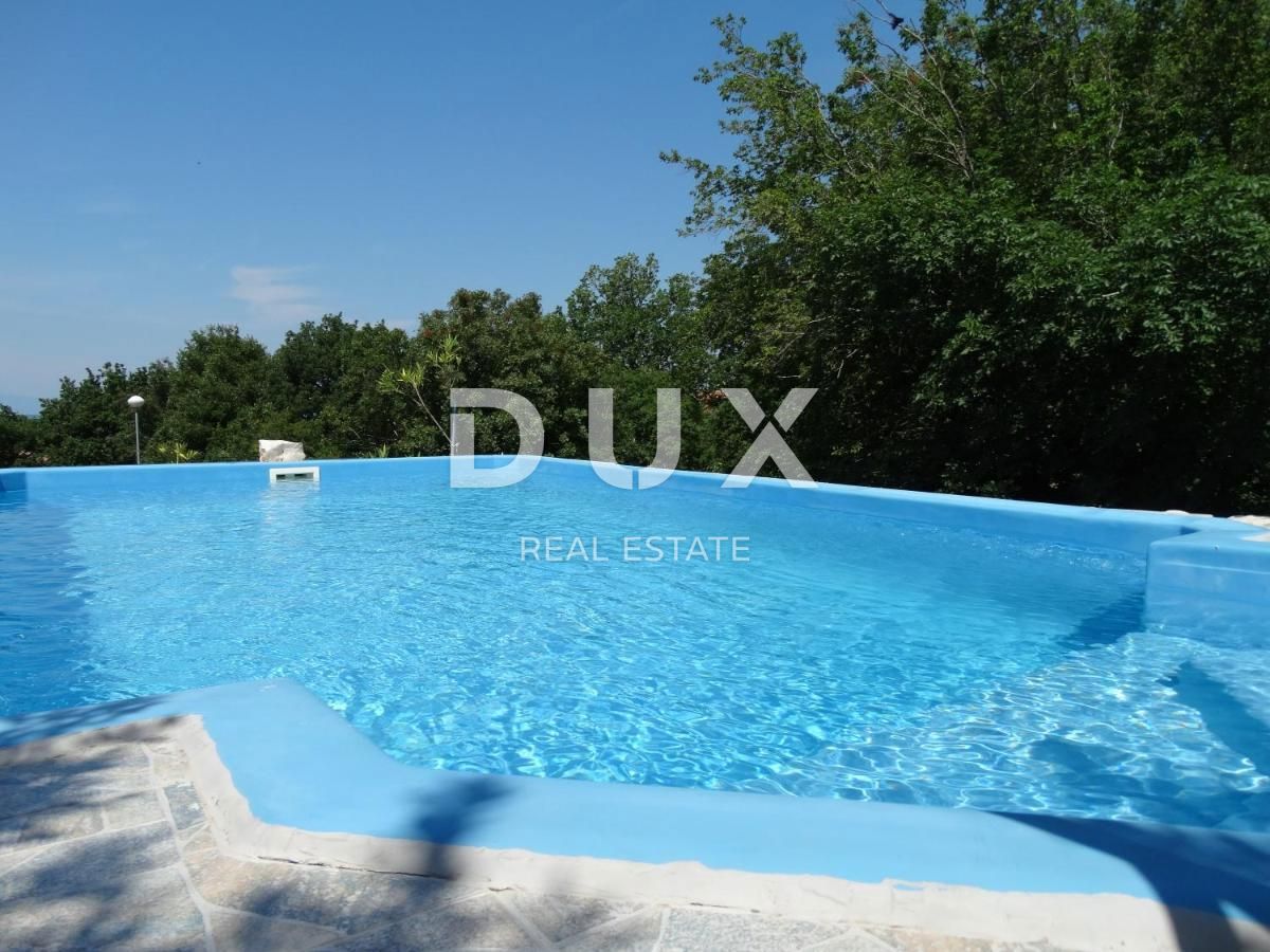 CRIKVENICA - Una bella casa con vista panoramica sul mare