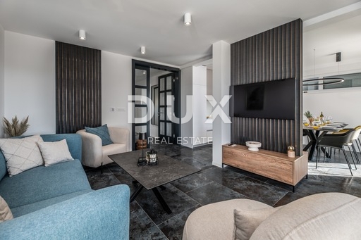 ISOLA DI PAG, NOVALJA - Villa con 4 camere da letto, piscina e sauna, 148,50 m2