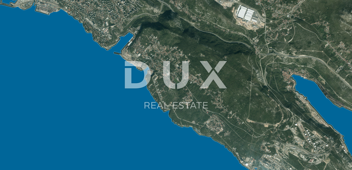 KOSTRENA - Terreno edificabile di 740 m2 con vista mare