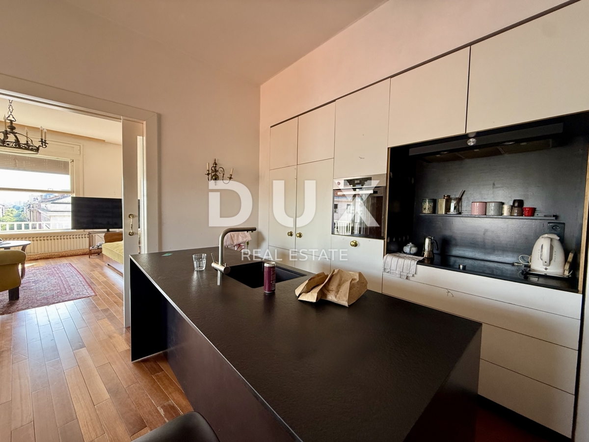 ZAGABRIA, CENTRO - Appartamento con balcone e vista mozzafiato sulla città e su Medvednica!