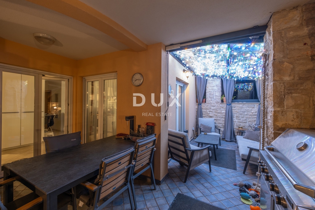 ISTRIA, MEDULIN - Appartamento con due camere da letto con giardino e terrazza a soli 200 metri dal mare