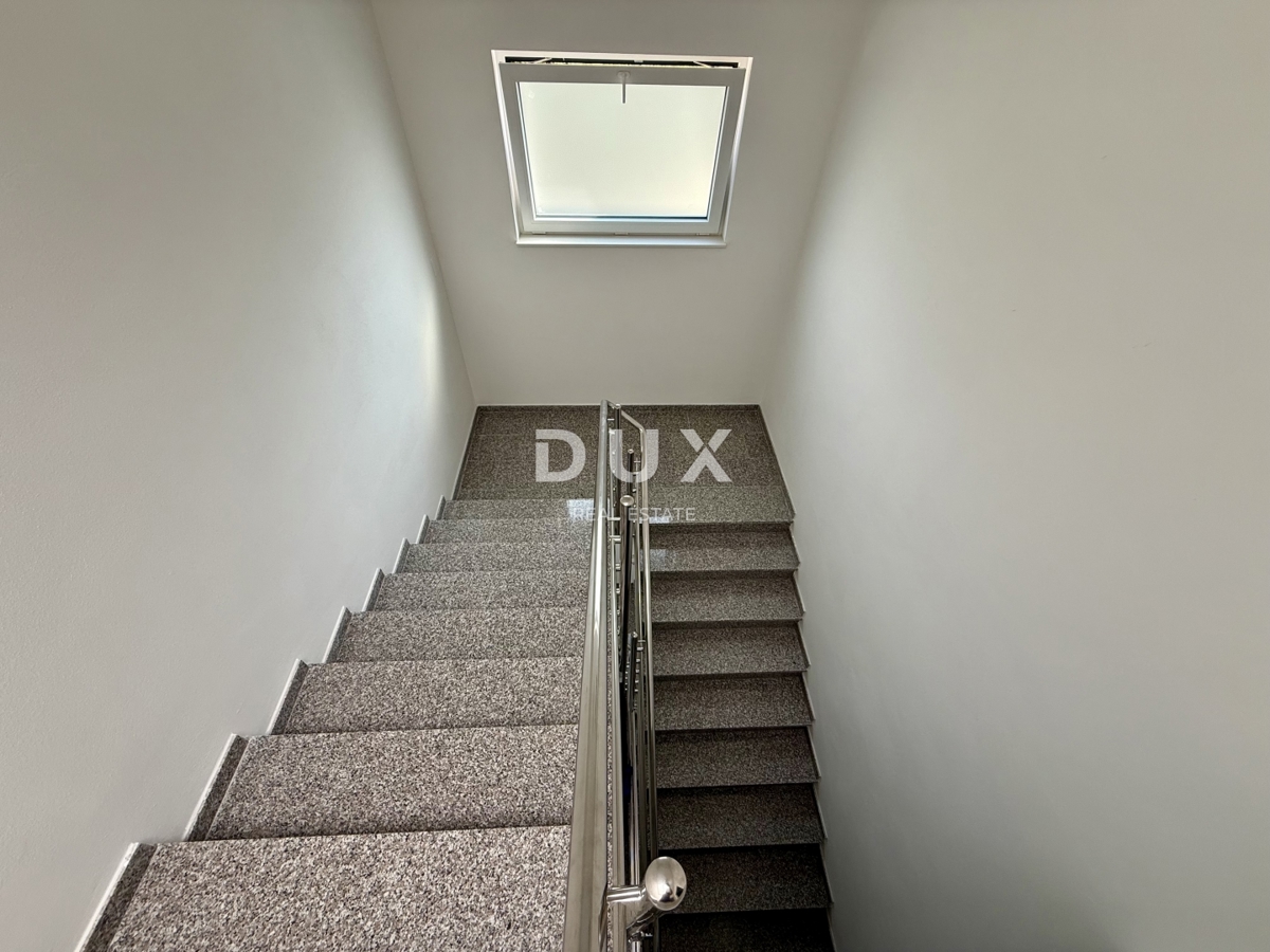 NOVI VINODOLSKI - Appartamento in un nuovo edificio con giardino!