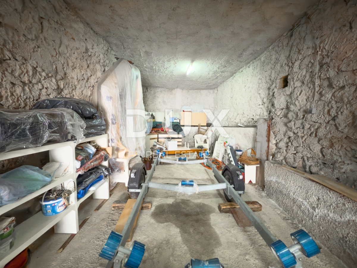 Casa Draga Bašćanska, Baška, 190m2