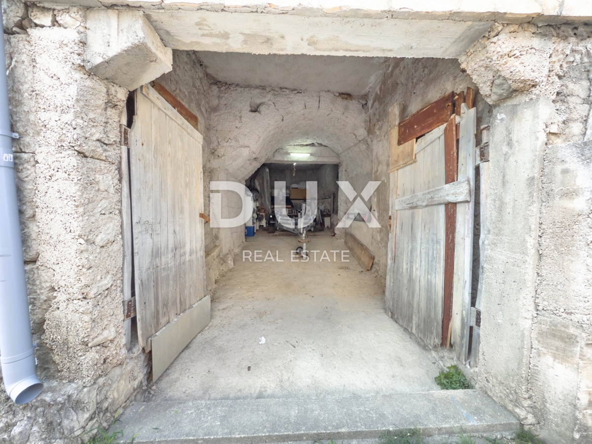 Casa Draga Bašćanska, Baška, 190m2