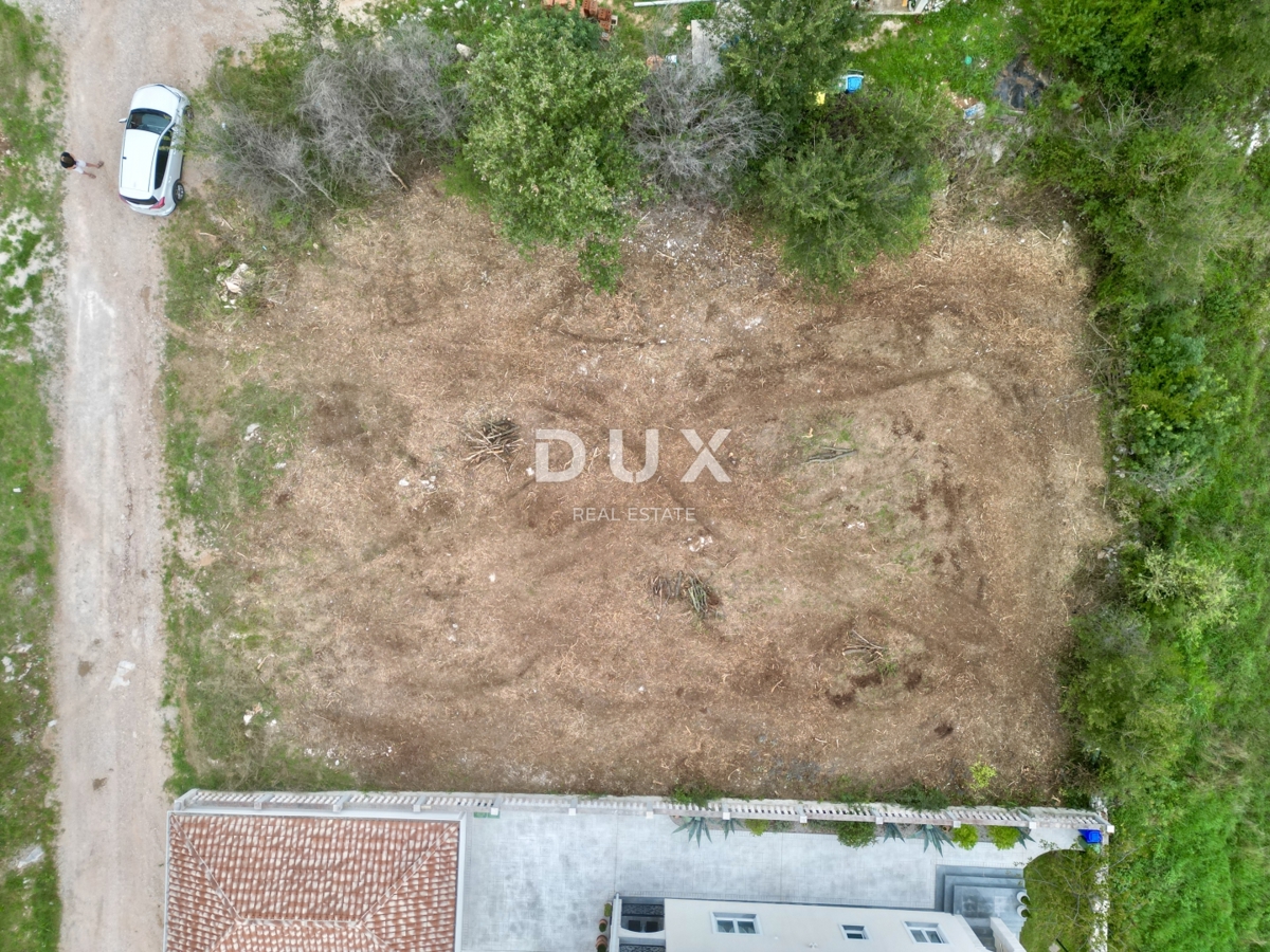 ISTRIA, BUIE, CASTEL - Terreno con permesso di costruire valido