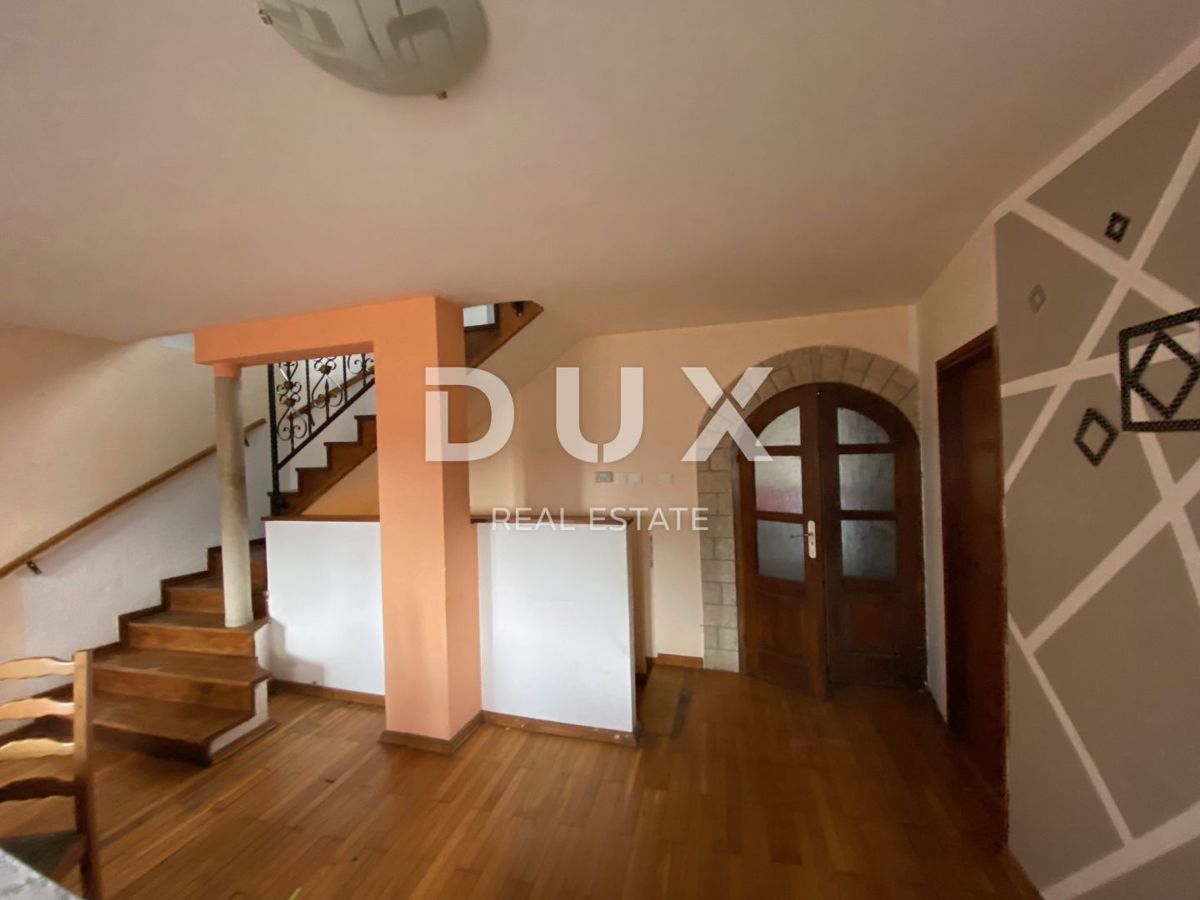 RIJEKA, VIŠKOVO - casa indipendente con ampio giardino in ottima posizione! OCCASIONE!