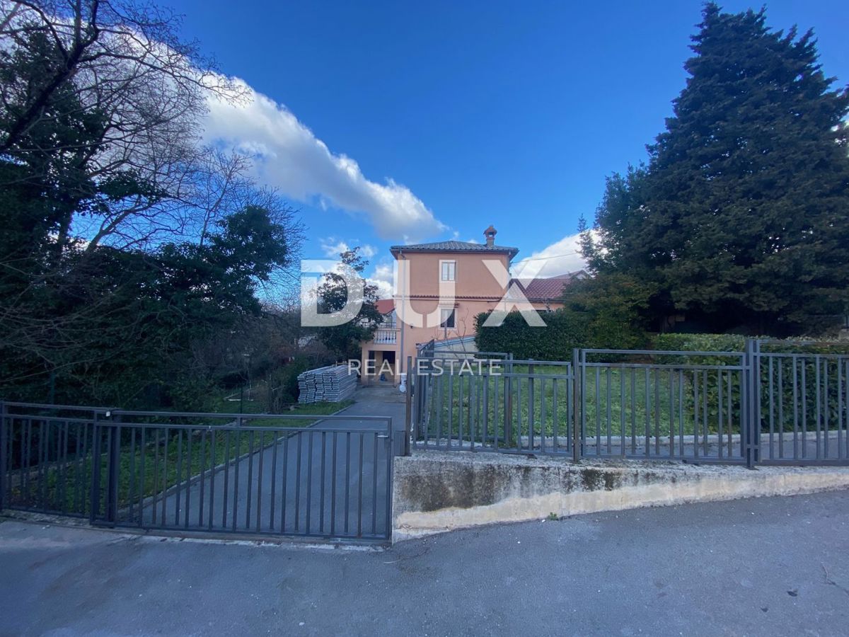 RIJEKA, VIŠKOVO - casa indipendente con ampio giardino in ottima posizione! OCCASIONE!