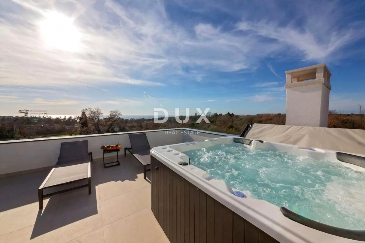 ISTRIA, PARENZO - Casa moderna con piscina vicino al mare