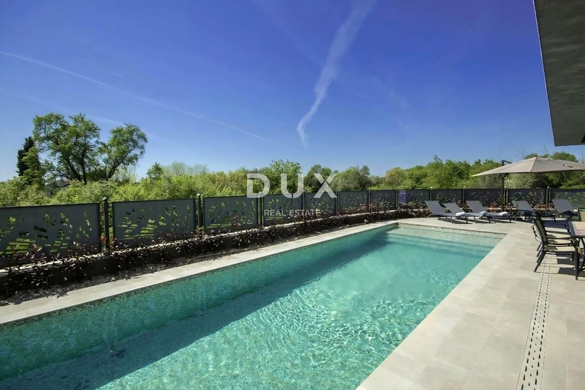 ISTRIA, PARENZO - Casa moderna con piscina vicino al mare