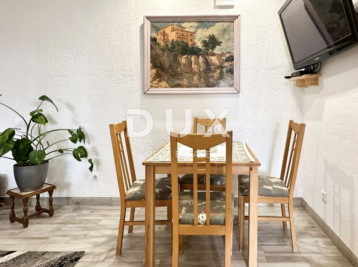 CRIKVENICA, DRAMALJ - Due appartamenti a 100 metri dal mare