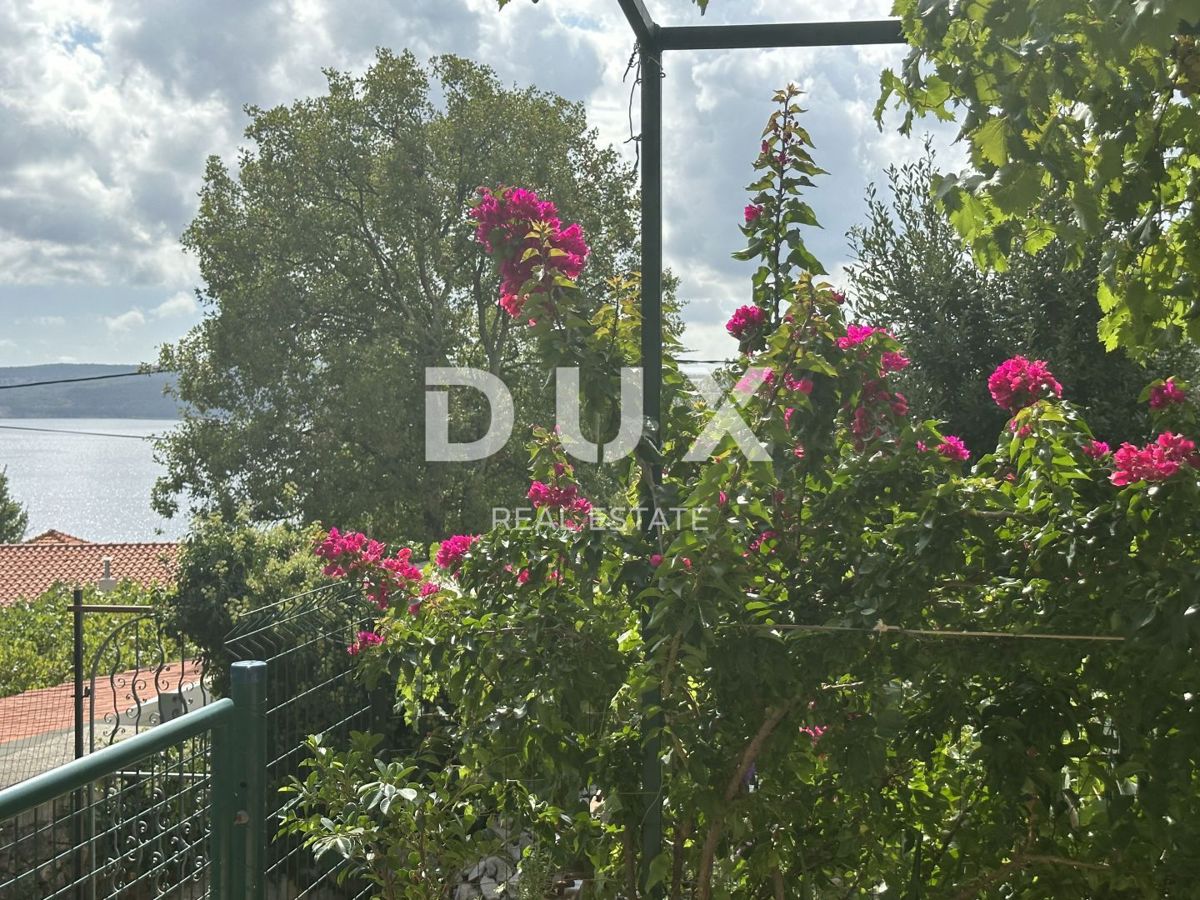 CRIKVENICA, DRAMALJ - Due appartamenti a 100 metri dal mare