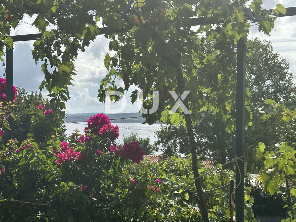 CRIKVENICA, DRAMALJ - Due appartamenti a 100 metri dal mare