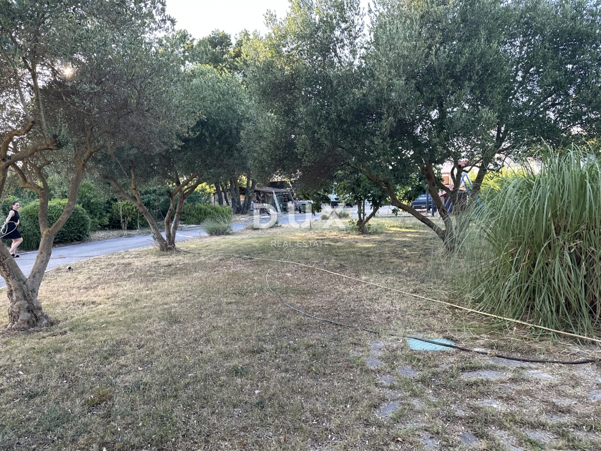 ZADAR, MURVICA – Terreno edificabile in una posizione privilegiata!