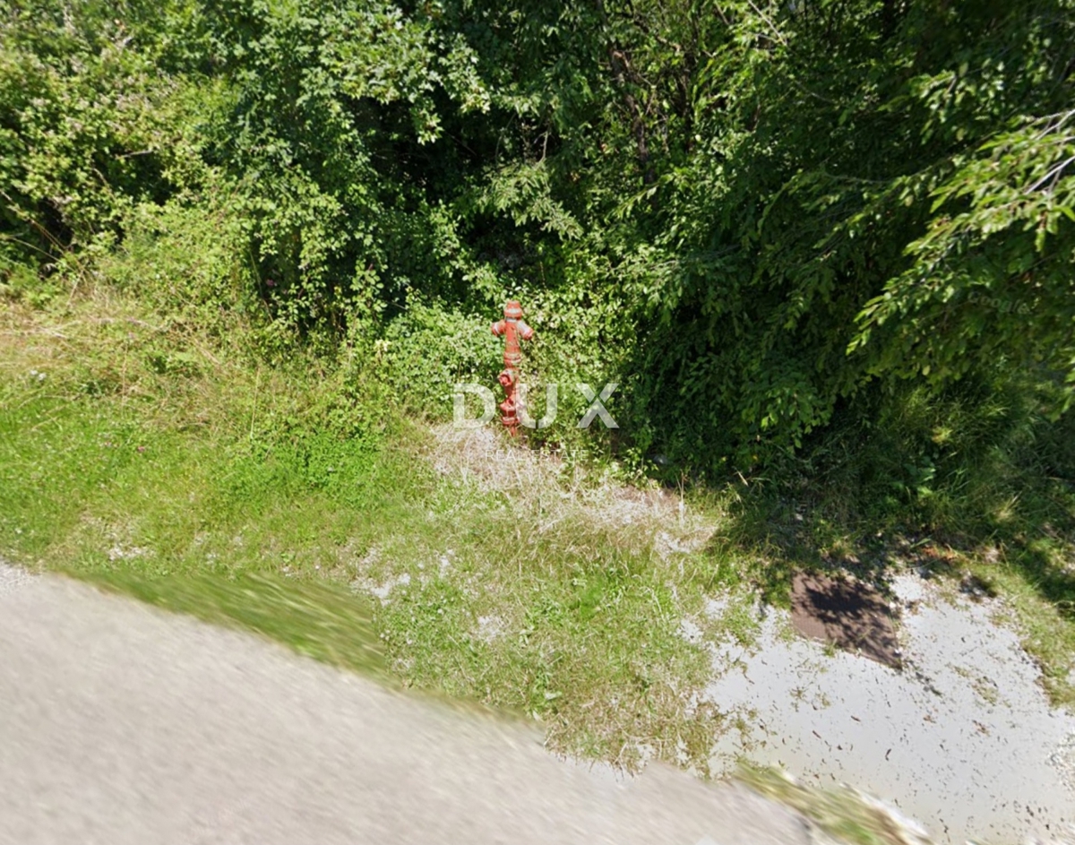 VIŠKOVO MARČELJI - terreno edificabile 4701m2 con vista mare per edilizia residenziale appartamenti/casa unifamiliare 