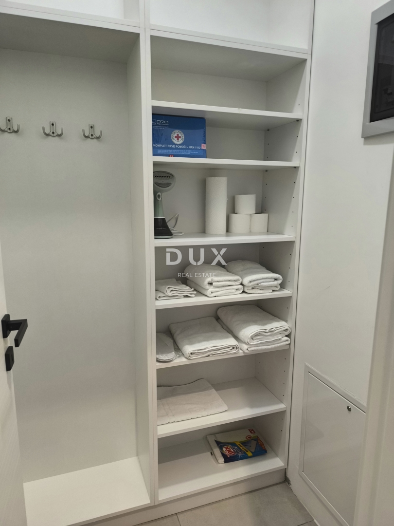 ISTRIA, POLA - Lussuoso appartamento con posto auto in garage in centro