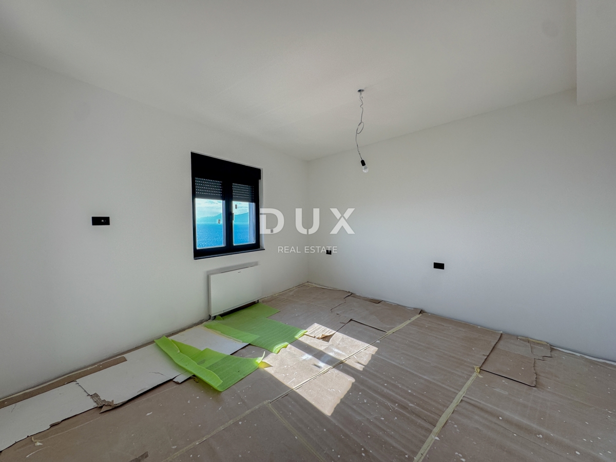 RIJEKA, KANTRIDA - Appartamento di 155 m2 in un lussuoso edificio di nuova costruzione a soli 250 metri dal mare con garage e vista panoramica sul mare