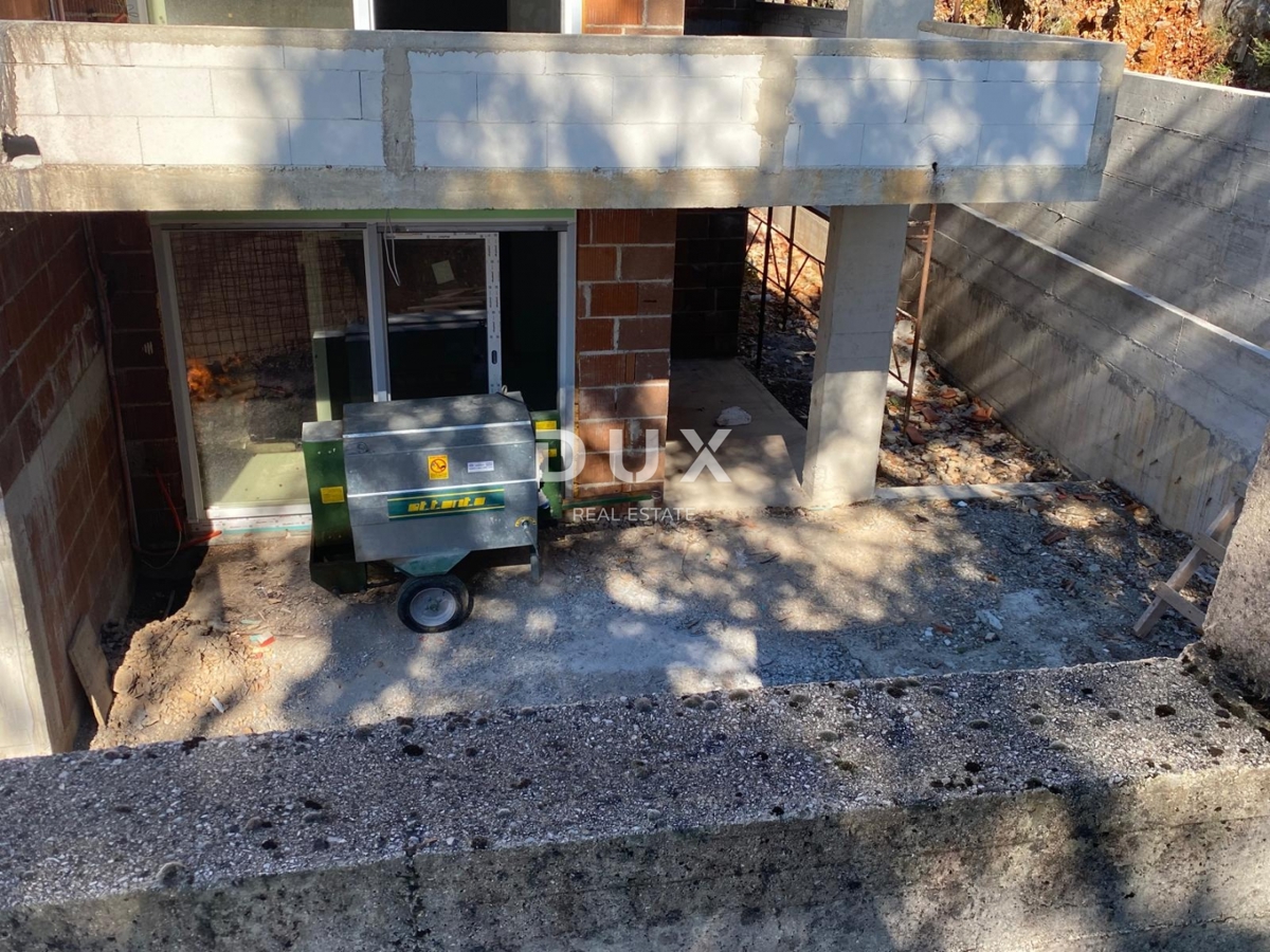 RIJEKA, DRENOVA - esclusivo appartamento in NUOVO EDIFICIO al piano terra con giardino + 2 posti auto! OCCASIONE!