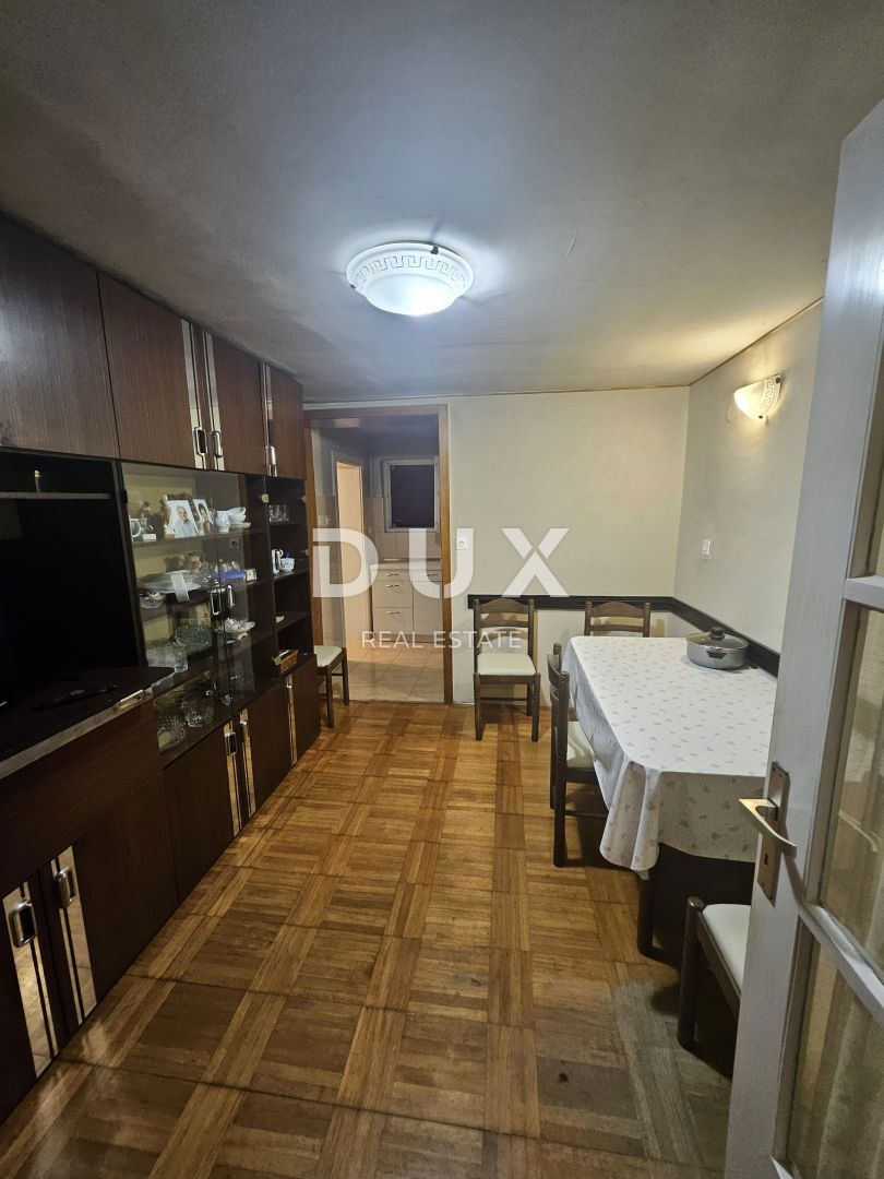 ABBAZIA, LOVRAN - casa a un piano 135m2, 2A FILA SUL MARE!!!! con vista panoramica sul mare + dintorni