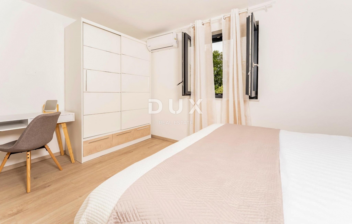 ISTRIA, LABIN - Casa con piscina in un villaggio tranquillo