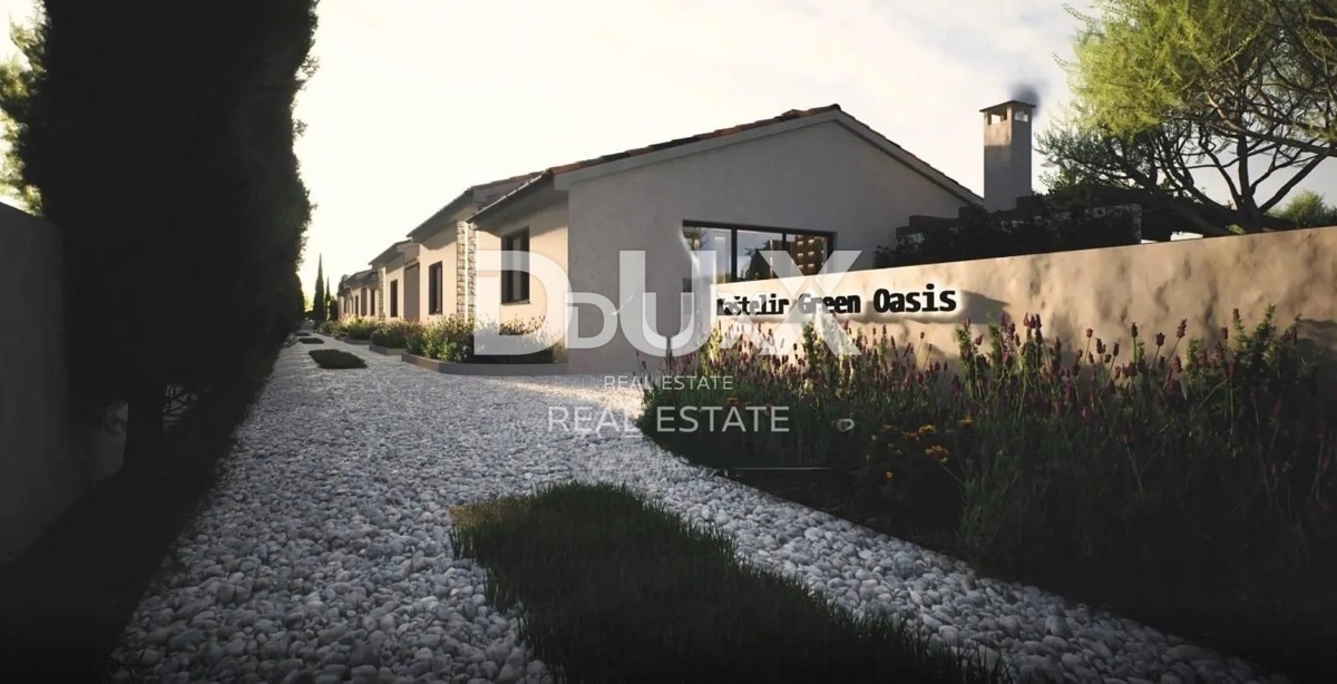 ISTRIA, PARENZO - Casa a un piano, un connubio tra natura e modernità