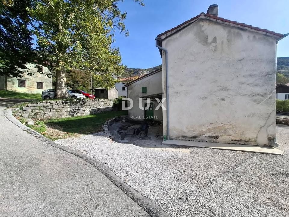 ISTRIA, LANIŠĆE - Casa in pietra parzialmente ristrutturata