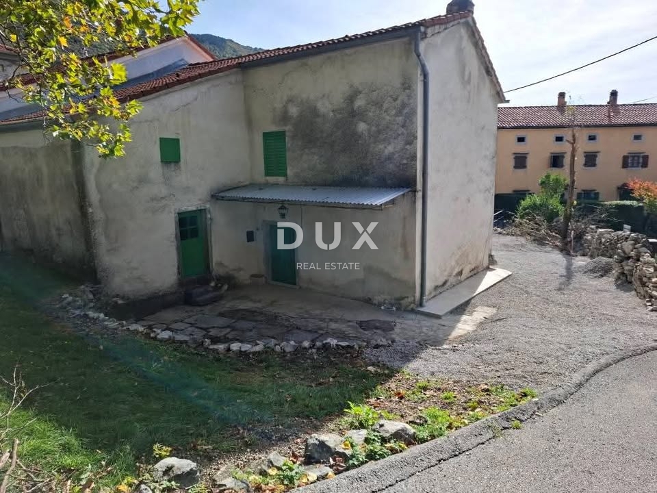 ISTRIA, LANIŠĆE - Casa in pietra parzialmente ristrutturata