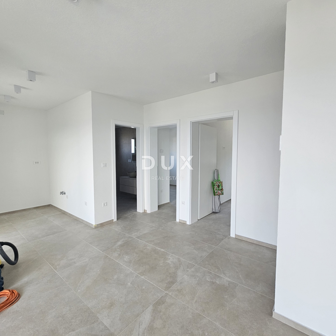 NOVI VINODOLSKI, SMOKVICA - appartamento in una nuova costruzione, vicino al mare