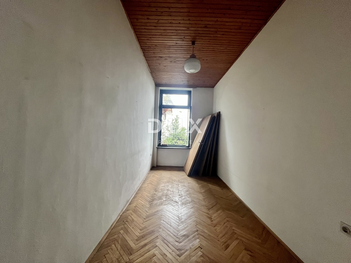 ABBAZIA, CENTRO - Villa con una storia, appartamento con potenziale - un'opportunità rara