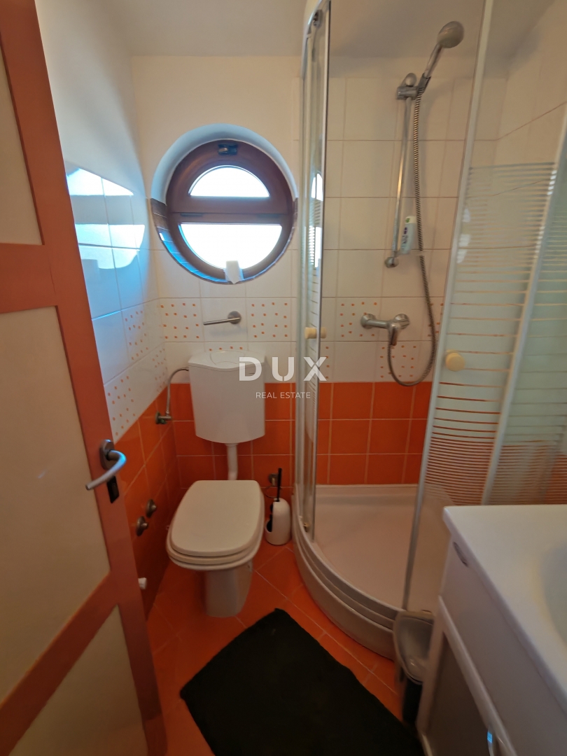 ISTRIA, BALE - Spaziosa villa con piscina e una casa in pietra aggiuntiva per gli ospiti