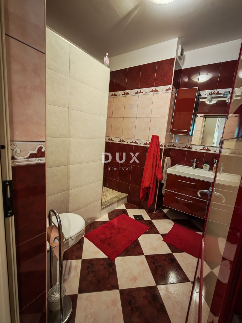 ISTRIA, BALE - Spaziosa villa con piscina e una casa in pietra aggiuntiva per gli ospiti