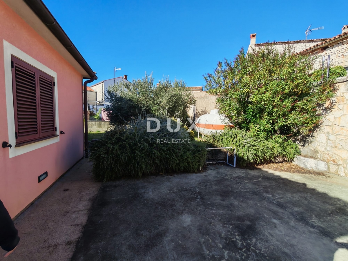 ISTRIA, BALE - Spaziosa villa con piscina e una casa in pietra aggiuntiva per gli ospiti