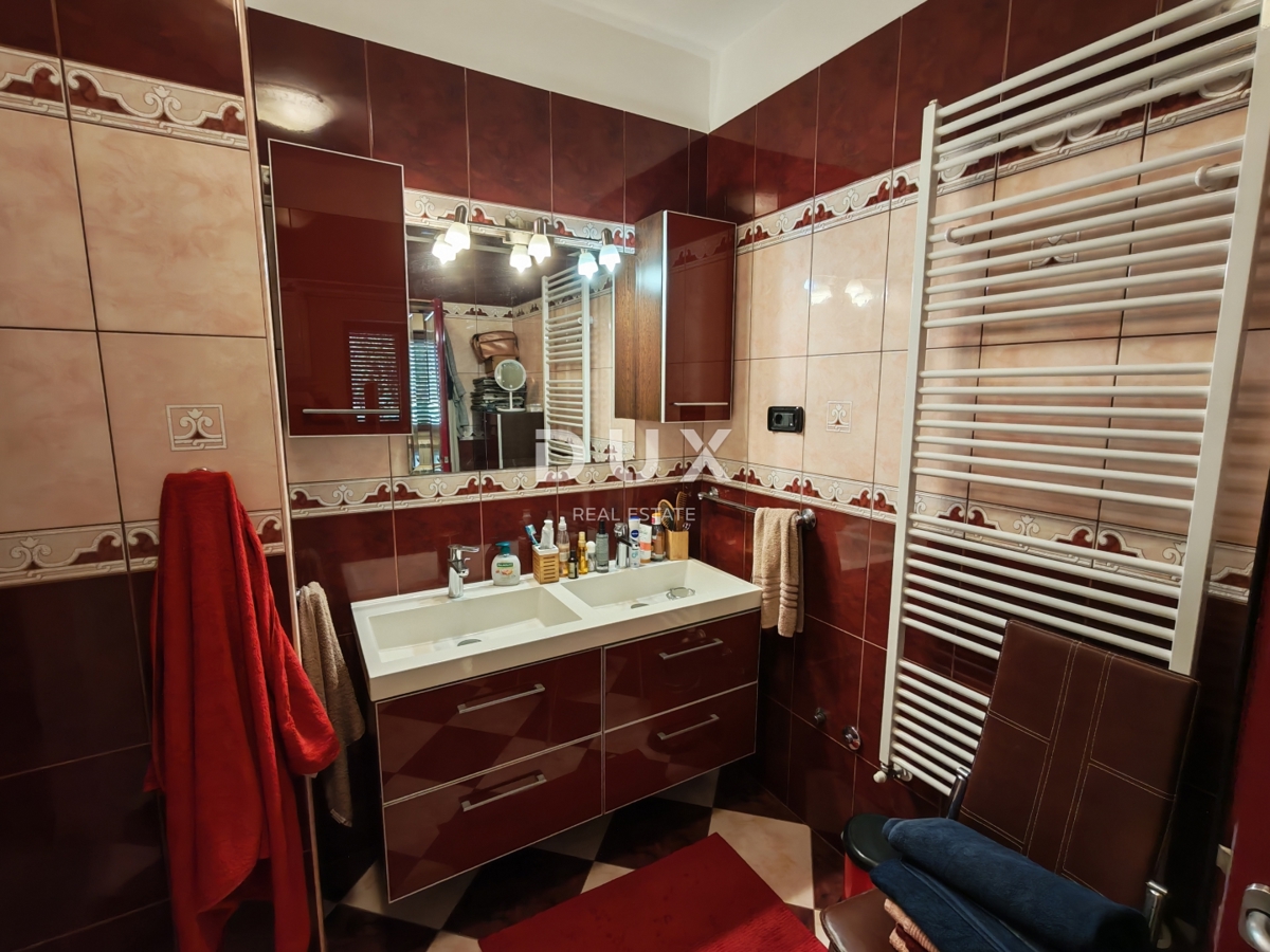 ISTRIA, BALE - Spaziosa villa con piscina e una casa in pietra aggiuntiva per gli ospiti