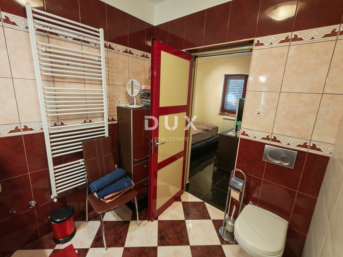 ISTRIA, BALE - Spaziosa villa con piscina e una casa in pietra aggiuntiva per gli ospiti