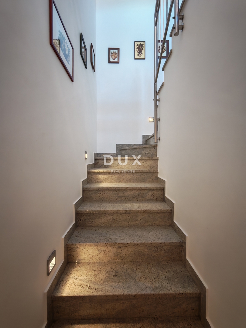 ISTRIA, BALE - Spaziosa villa con piscina e una casa in pietra aggiuntiva per gli ospiti