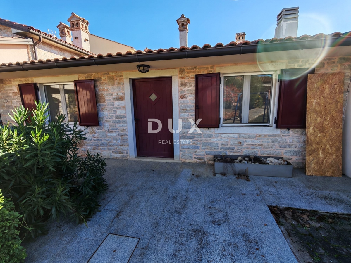 ISTRIA, BALE - Spaziosa villa con piscina e una casa in pietra aggiuntiva per gli ospiti