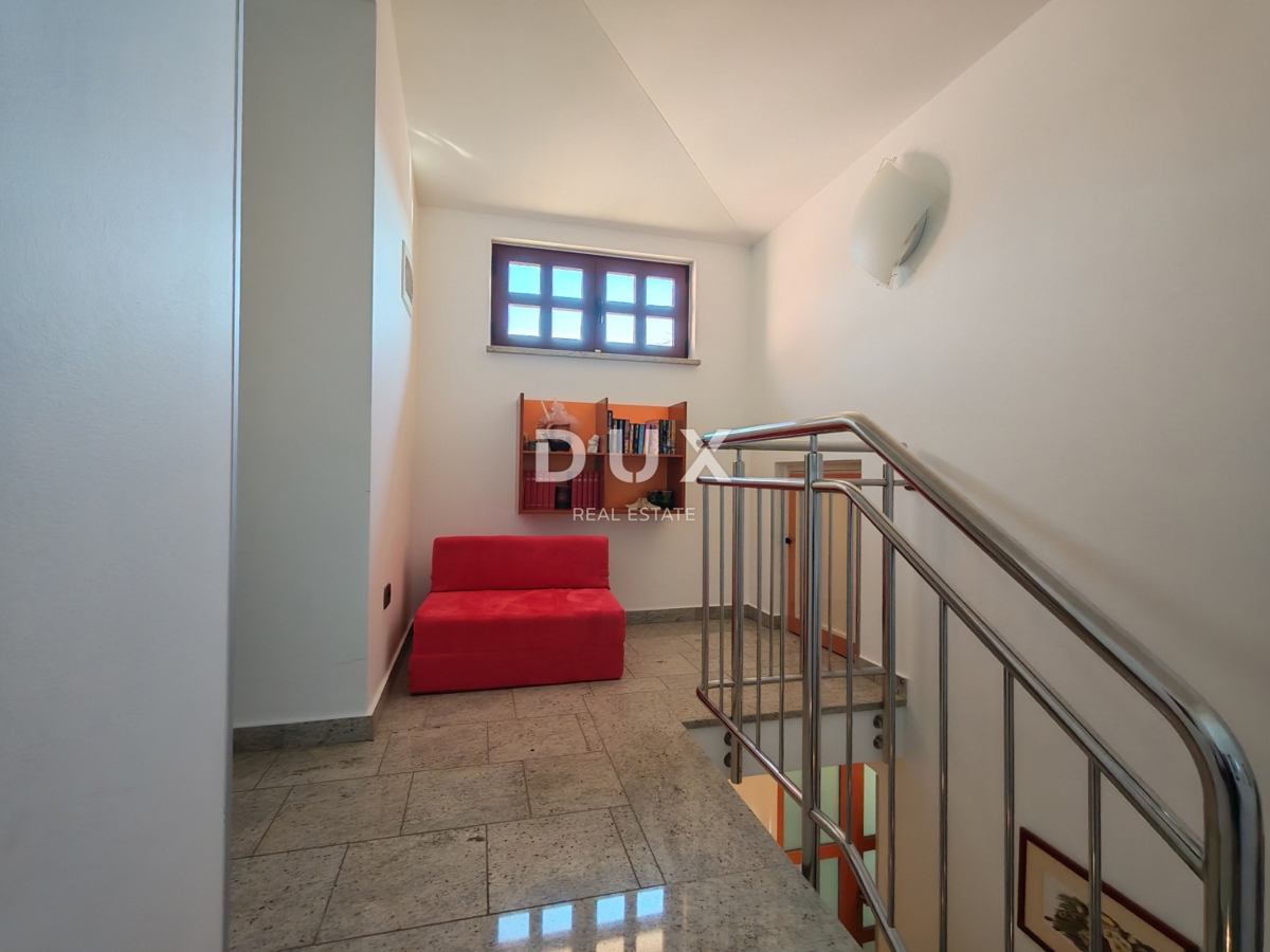 ISTRIA, BALE - Spaziosa villa con piscina e una casa in pietra aggiuntiva per gli ospiti