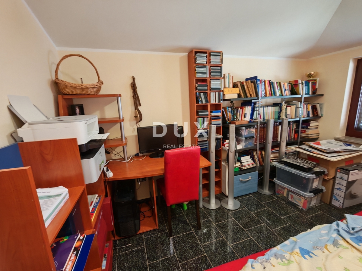 ISTRIA, BALE - Spaziosa villa con piscina e una casa in pietra aggiuntiva per gli ospiti