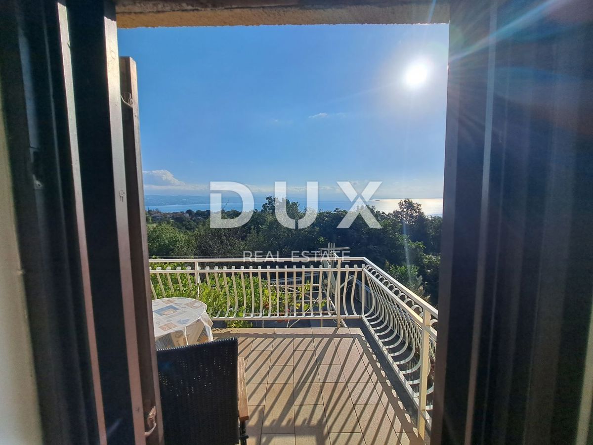 OPATIJA, OPRIĆ - tre piani, due terrazze e vista mare