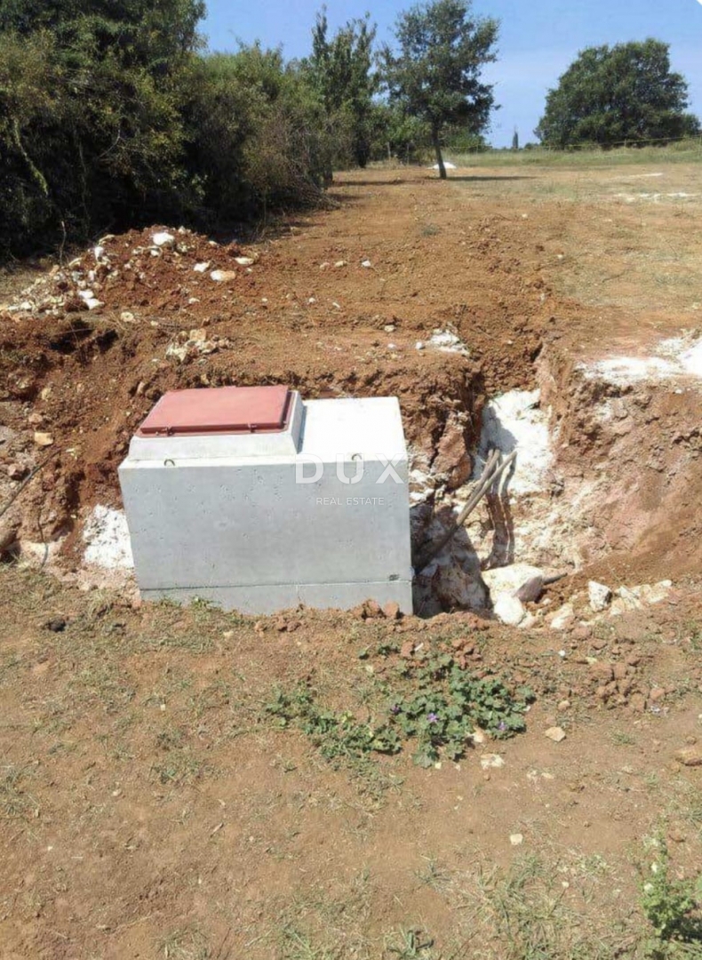 ISTRIA, ROVIGNO - Casa su ampio terreno agricolo