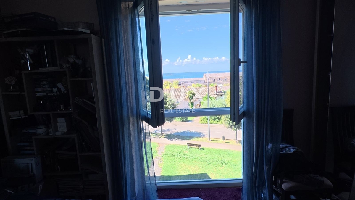ISTRIA, PARENZO - Appartamento con vista mare